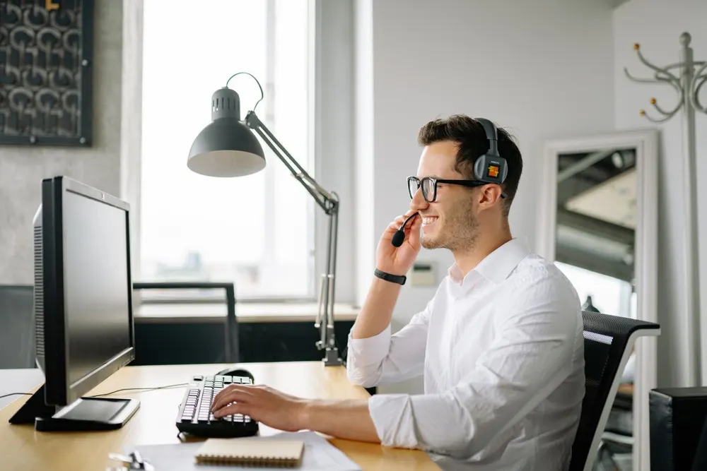 Dedicated customer support for insurance claims